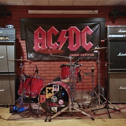 AC/DC REVIVAL