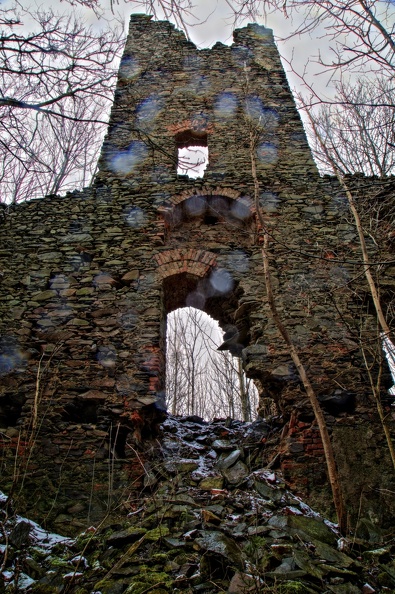 Vojenský prostor Libavá - rozpadlý kostel Jestřabí, tankový brod Čermná - _JK_0920_ToneMapping.jpg _JK_0920_ToneMapping.jpg