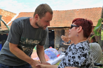 Pavlovy narozeniny 23.7.2016 - grilování selátka